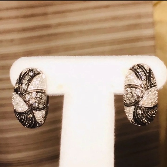 NWOT 1.00 CTW GENUINE DIAMOND SEMI HOOP EARRINGS - Picture 14 of 15